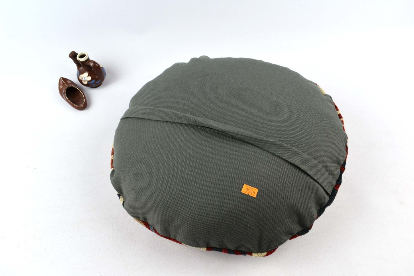 Kilim Round Pillow Cover 18" in Tribal Vintage Turkish Carpet Round Cushion 4956