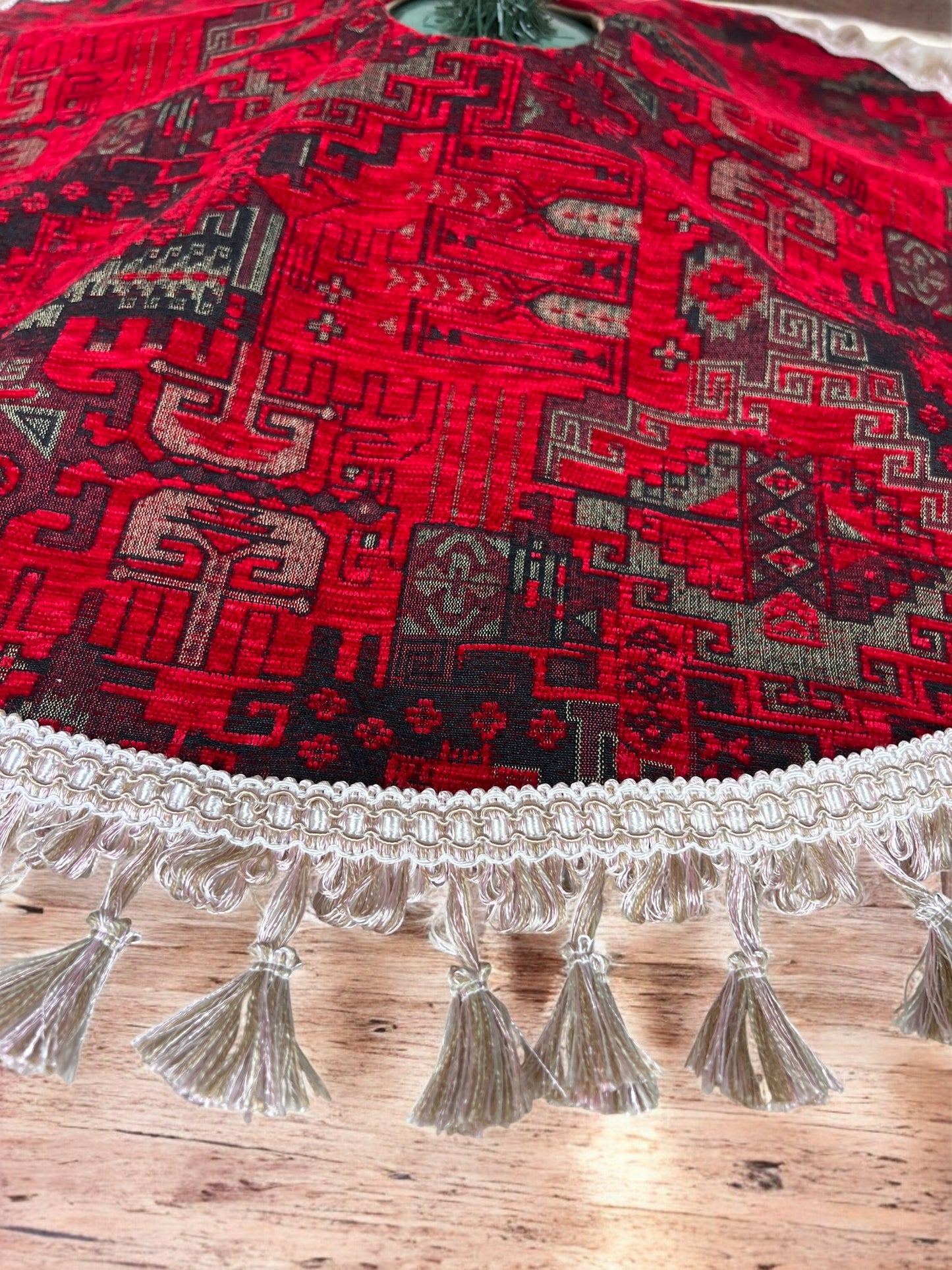 Kilim Design Christmas Tree Skirt | Custom Xmas Tree Skirt | Holiday Decor | Christmas Ornaments & Gifts