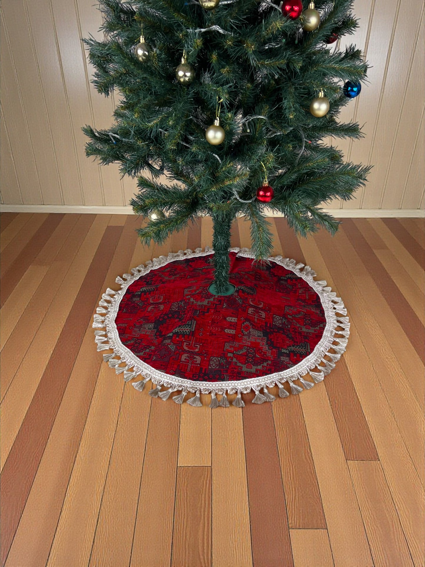 Kilim Design Christmas Tree Skirt | Custom Xmas Tree Skirt | Holiday Decor | Christmas Ornaments & Gifts