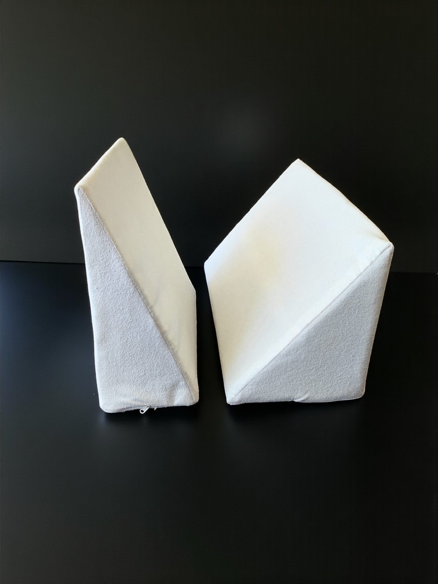 Waterproof Wedge Pillow Cover - Leg Support & Side Sleeper Pillow Case in Water Proof Fabric