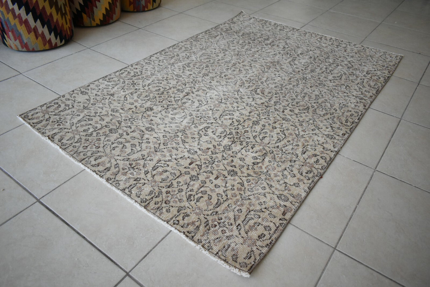 Faded Oushak Rug 5.8x3.8 ft Anatolian Rug Turkish Carpet Boho Floor Rug U06