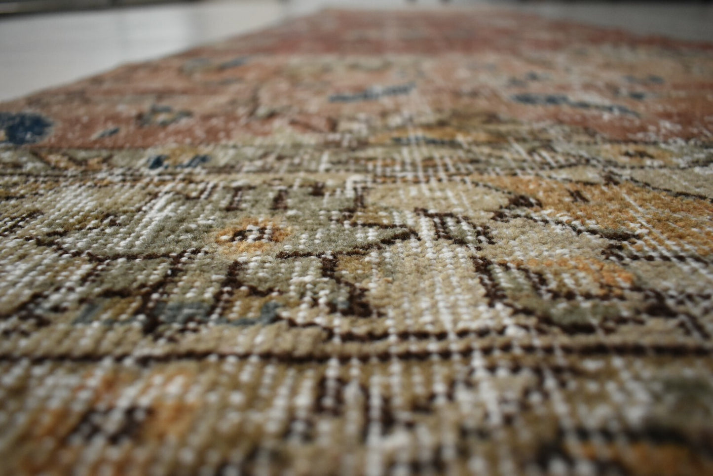 Vintage Runner 7.9x2.2 ft Oushak Runner Anatolian Rug Faded Turkish Runner R30