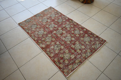 Vintage Runner 4.8x2.9 ft Small Turkish Runner Anatolian Floor Runner Rug R18