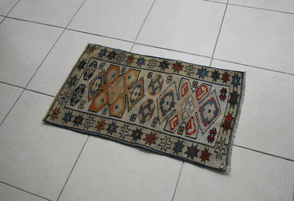 2.7x1.6 ft Small Turkish Runner Vintage Oushak Rug Anatolian Rug Faded Rug Y27