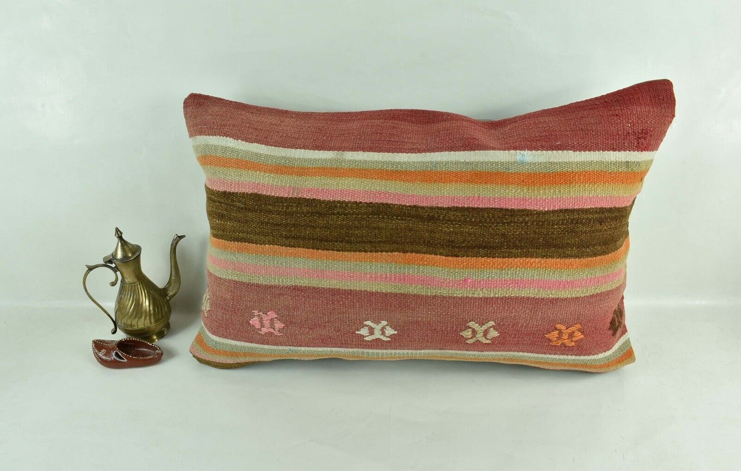 Kilim Pillow Cover 16x24 Tribal Vintage Turkish Carpet Lumbar Pillow Cover 3080