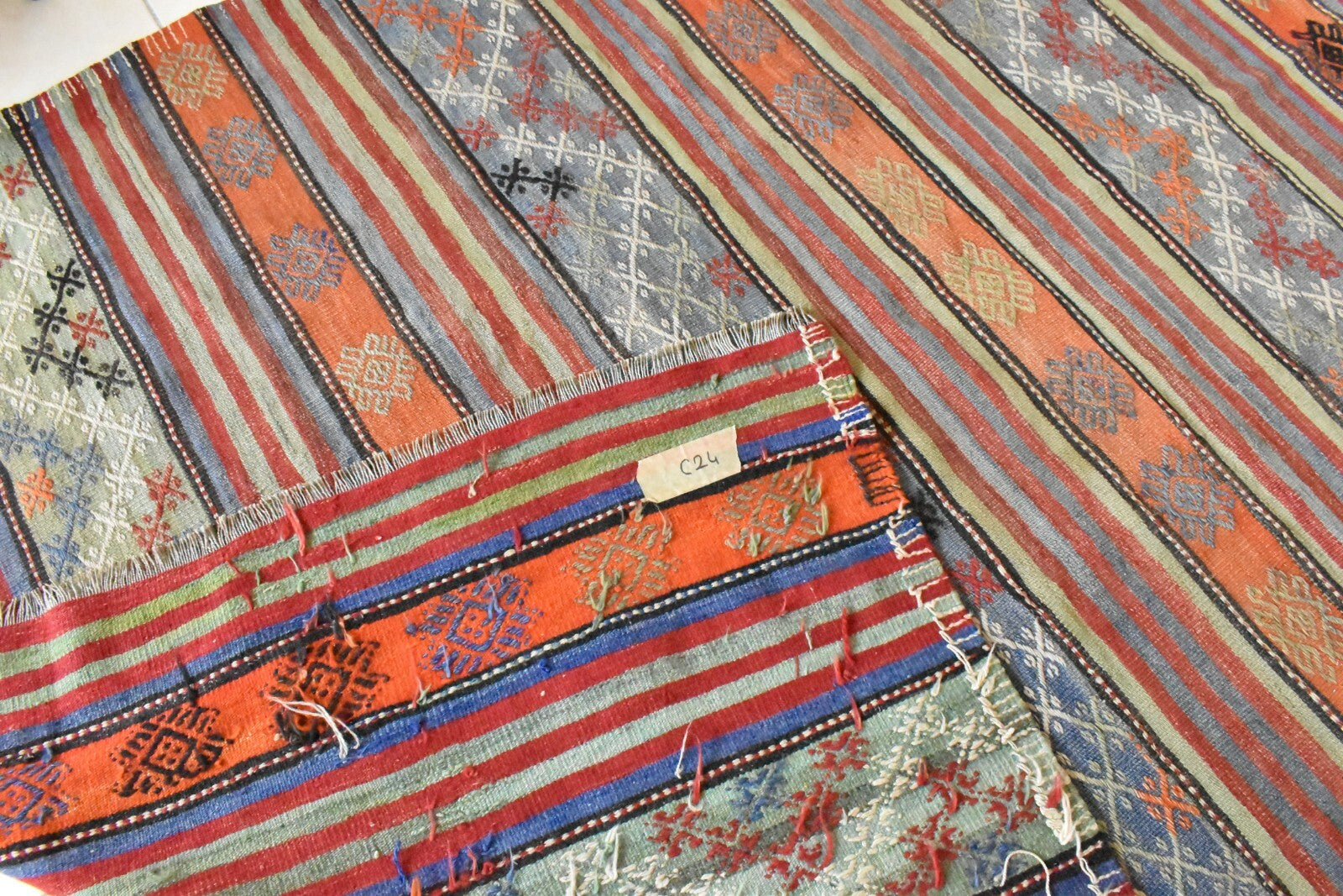 Handmade Kilim  5.7 x 9.1 ft  Vintage Traditional Striped Orange Area Rug C24