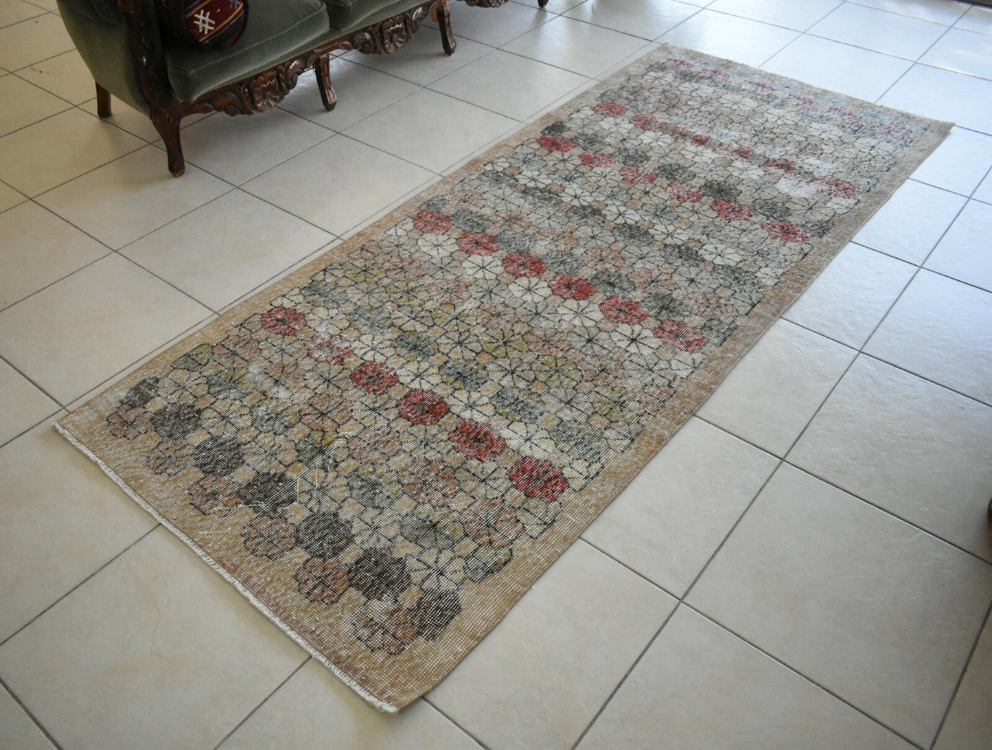 Vintage Runner 8.5x3.3 ft Oushak Runner Anatolian Rug Faded Turkish Runner R09