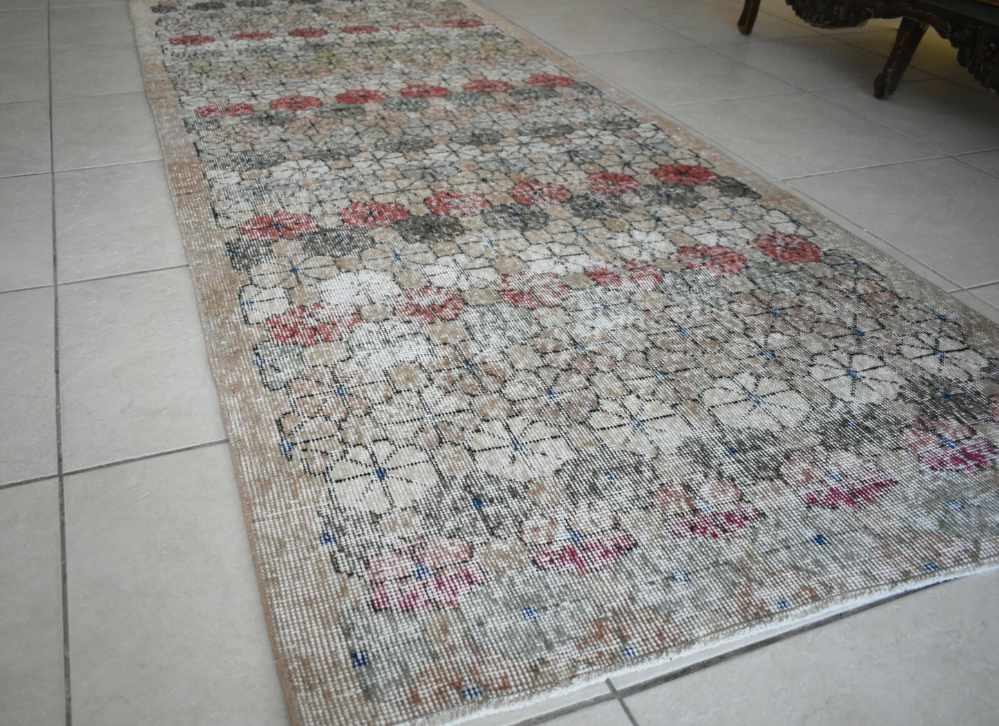 Vintage Runner 8.5x3.3 ft Oushak Runner Anatolian Rug Faded Turkish Runner R09
