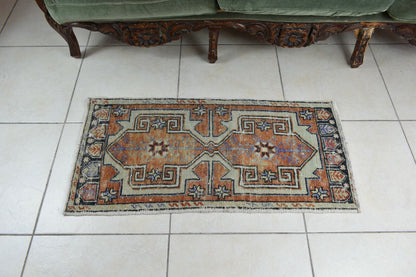 3.1x1.4 ft Anatolian Runner Small Vintage Rug Oushak Runner Mini Turkish Rug Y81