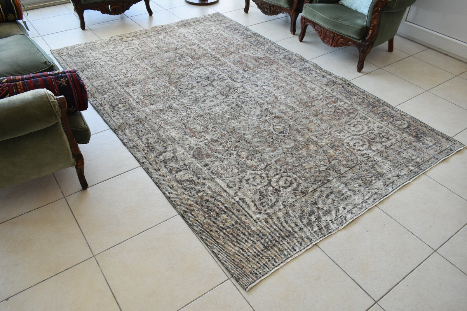 Large Turkish Rug 8.7x5.5 ft Vintage Rug Faded Oushak Rug Living Room Carpet B19