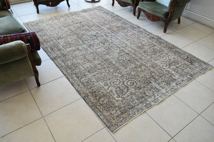 Large Turkish Rug 8.7x5.5 ft Vintage Rug Faded Oushak Rug Living Room Carpet B19