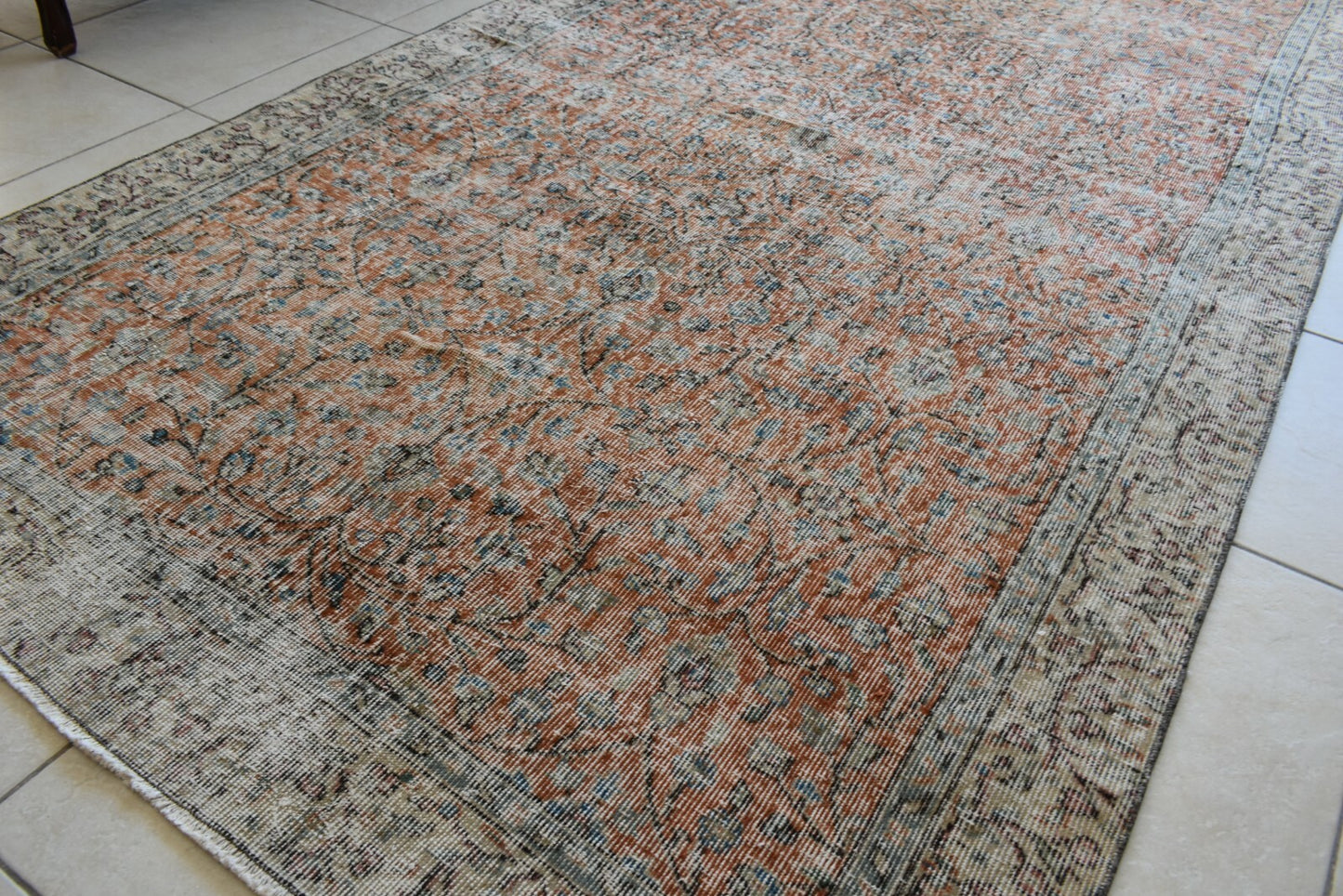 Large Turkish Rug 8.6x4.7 ft Vintage Rug Faded Oushak Rug Living Room Carpet B24