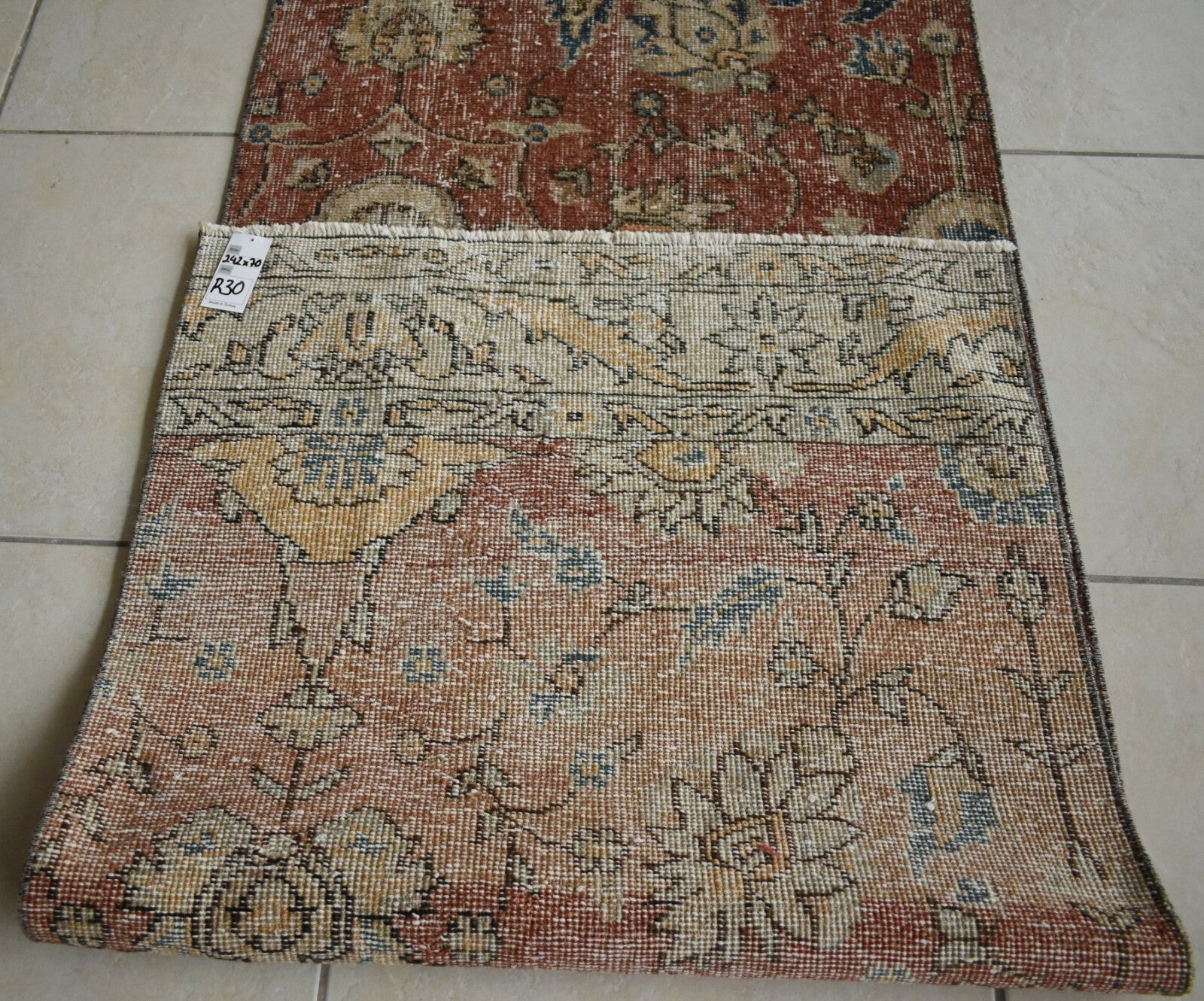 Vintage Runner 7.9x2.2 ft Oushak Runner Anatolian Rug Faded Turkish Runner R30