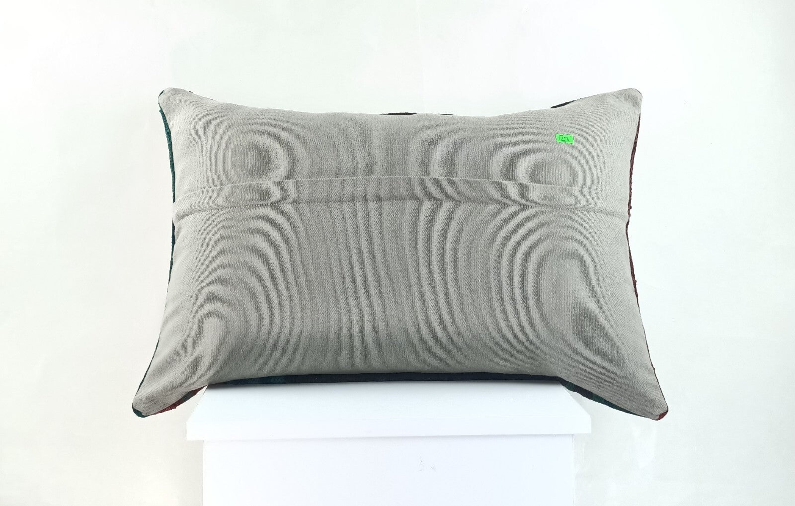 Kilim Pillow Cover 16x24 Tribal Vintage Turkish Carpet Lumbar Pillow Cover 2256