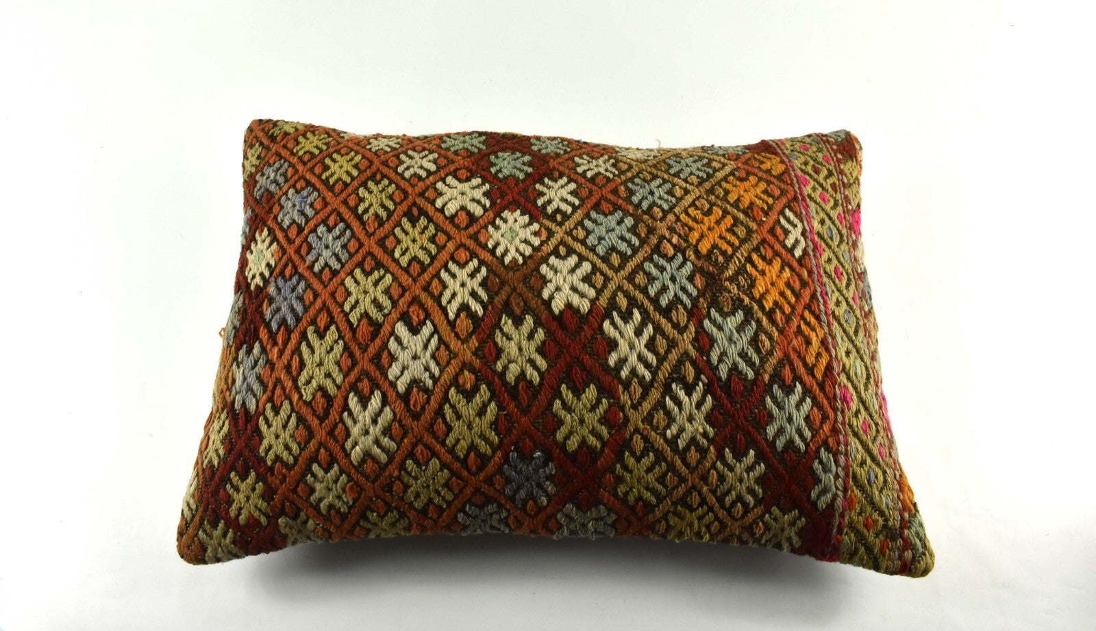 Kilim Pillow Cover 16x24 Tribal Vintage Turkish Carpet Lumbar Pillow Cover 3910