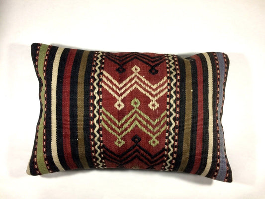 Kilim Pillow Cover 16x24 Tribal Vintage Turkish Carpet Lumbar Pillow Cover 301