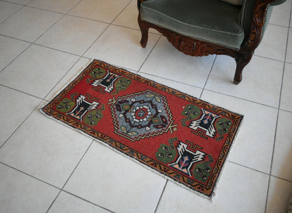 Anatolian Runner 3.3x1.7 ft Vintage Turkish Runner Oushak Runner Rug Y20