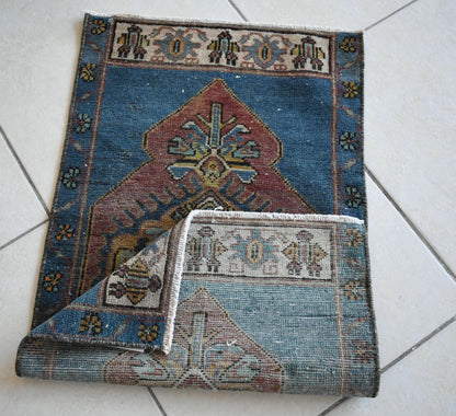 Anatolian Runner 2.6x1.4 ft Vintage Turkish Runner Oushak Runner Rug Y16