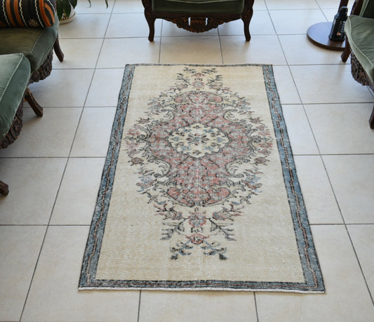 Small Turkish Runner 5.2x3 ft Vintage Runner Hallway Runner Handwoven Rug R46