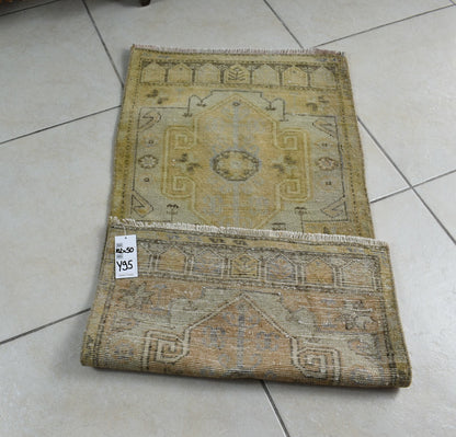 Vintage Runner 3.3x1.6 ft Mini Turkish Rug Oushak Runner Anatolian Runner Y95
