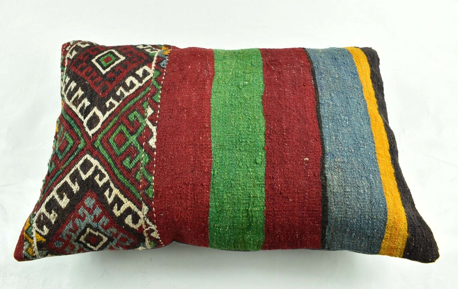 Kilim Pillow Cover 16x24 Tribal Vintage Turkish Carpet Lumbar Pillow Cover 3122