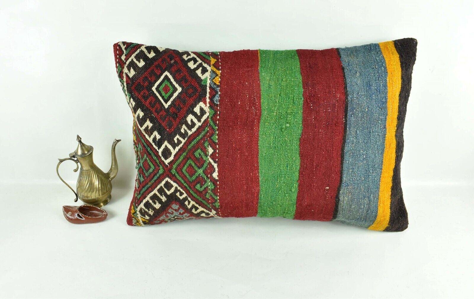 Kilim Pillow Cover 16x24 Tribal Vintage Turkish Carpet Lumbar Pillow Cover 3122