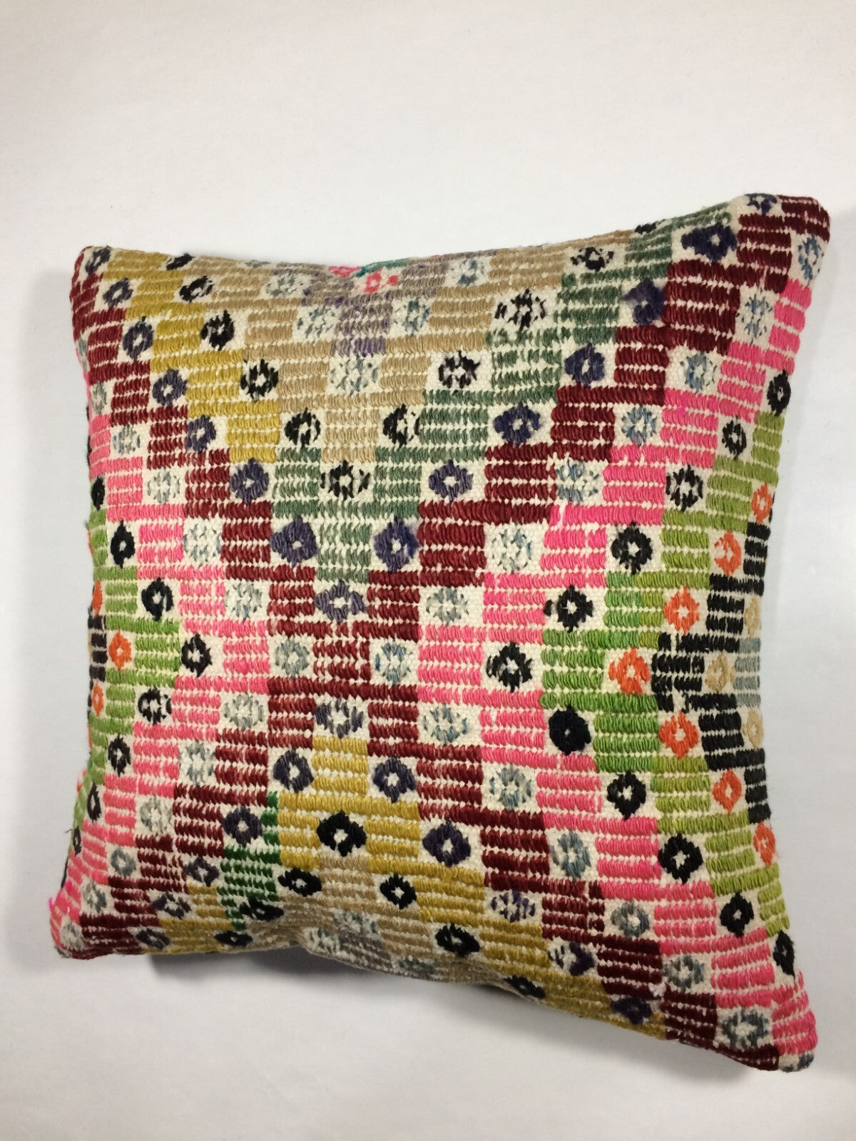 18"x18" Kilim Pillow Cover  Handmade Turkish Vintage Cushion Tribal Lumbar 681