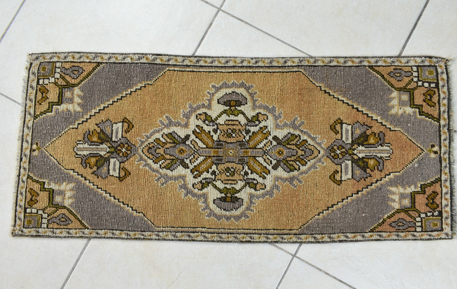 Vintage Runner 3.2x1.3 ft Mini Turkish Rug Oushak Runner Anatolian Runner Y100