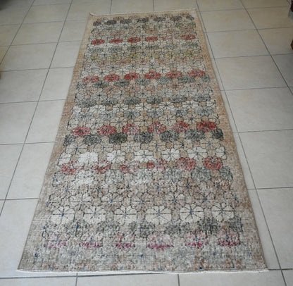Vintage Runner 8.5x3.3 ft Oushak Runner Anatolian Rug Faded Turkish Runner R09