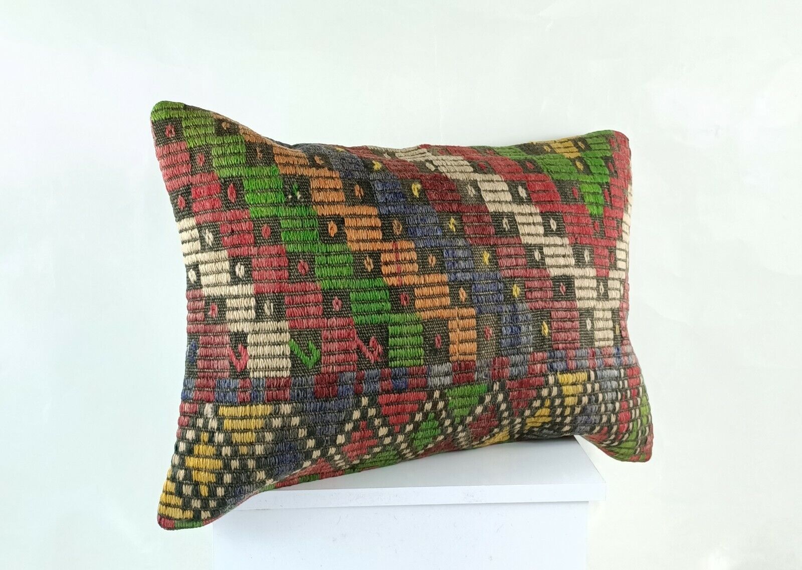 Kilim Pillow Cover 16x24 Handwoven Traditional Oushak Rug Cushion Lumbar E1224