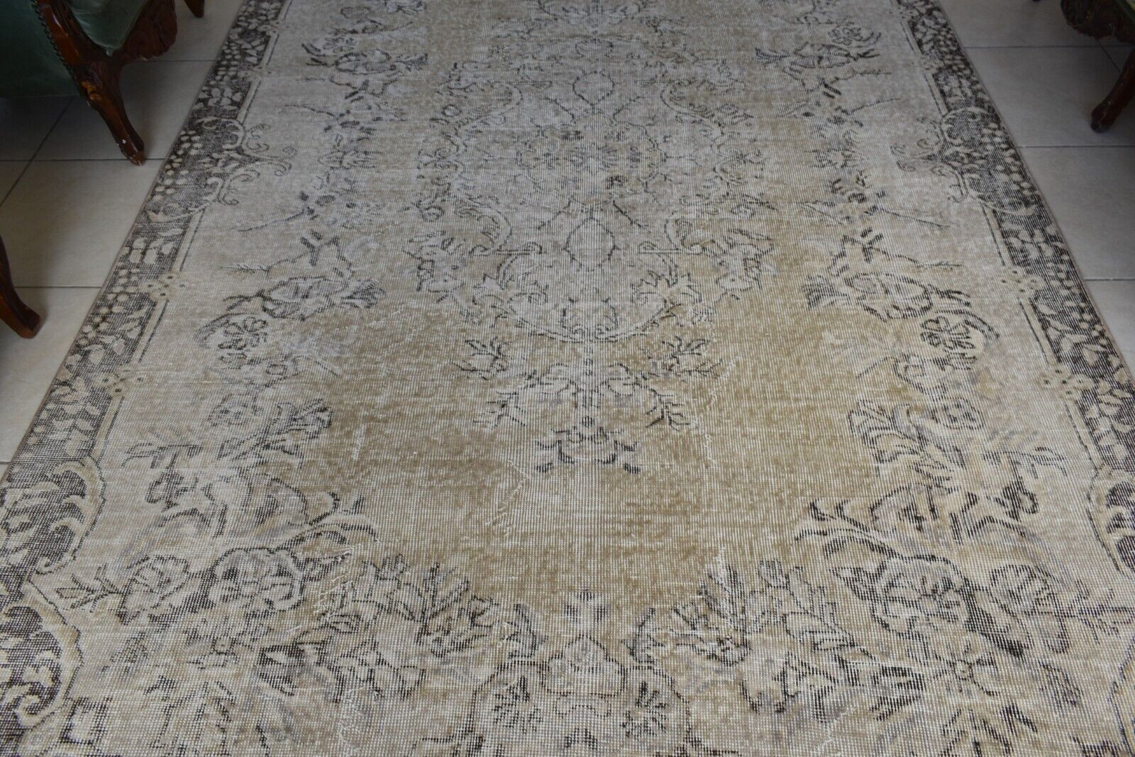 Faded Oushak Rug 9.4x6.2 ft Anatolian Rug Turkish Carpet Boho Floor Rug U26