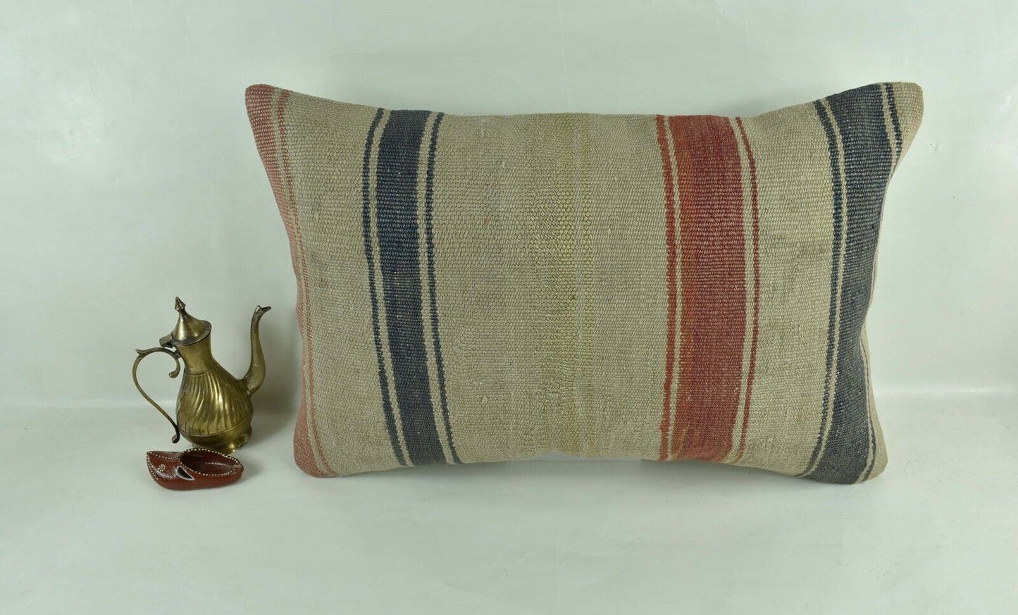 Kilim Pillow Cover 16x24 Tribal Vintage Turkish Carpet Lumbar Pillow Cover 3073