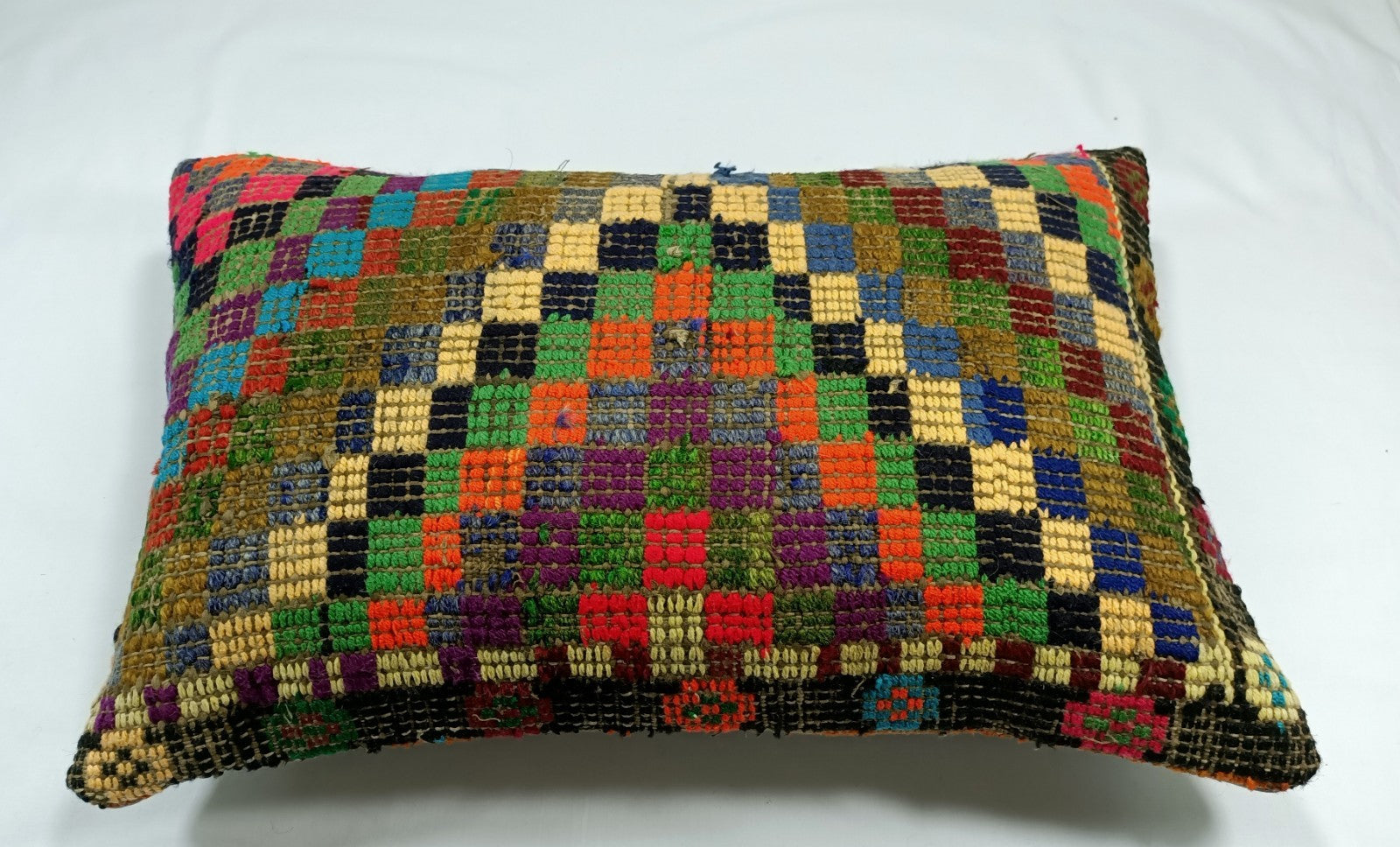 Kilim Pillow Cover 16x24 Tribal Vintage Turkish Carpet Lumbar Pillow Cover E48