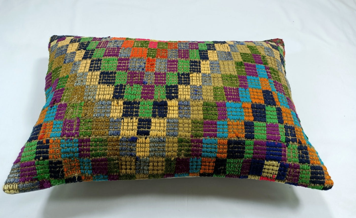 Kilim Pillow Cover 16x24 Tribal Vintage Turkish Carpet Lumbar Pillow Cover E50
