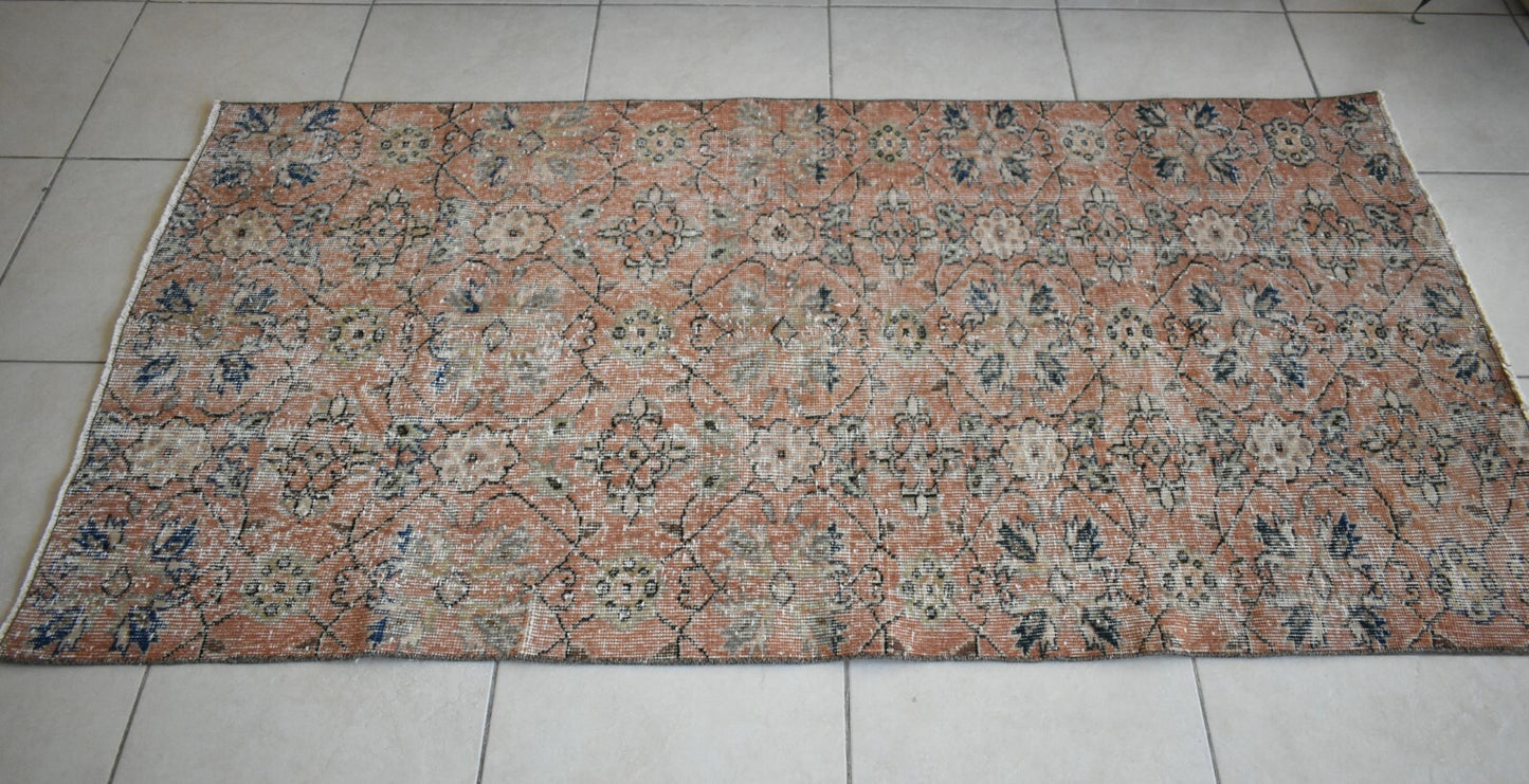 Vintage Oushak Rug 6.5x3.3 ft Turkish Floor Rug Faded Area Rug Oriental Rug U05