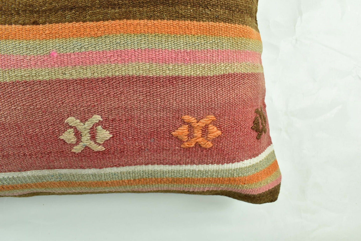 Kilim Pillow Cover 16x24 Tribal Vintage Turkish Carpet Lumbar Pillow Cover 3080