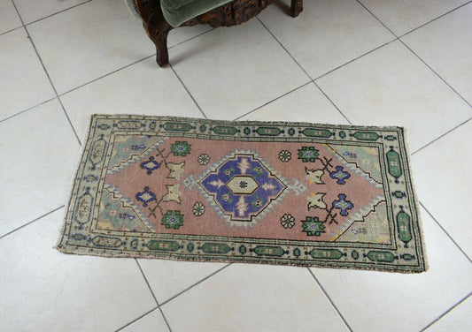 Turkish Runner 3.6x1.6 ft Vintage Small Rug Oushak Runner Anatolian Mini Rug Y68
