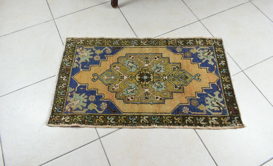 Turkish Runner 3.1x1.8 ft Vintage Small Rug Oushak Runner Anatolian Mini Rug Y60