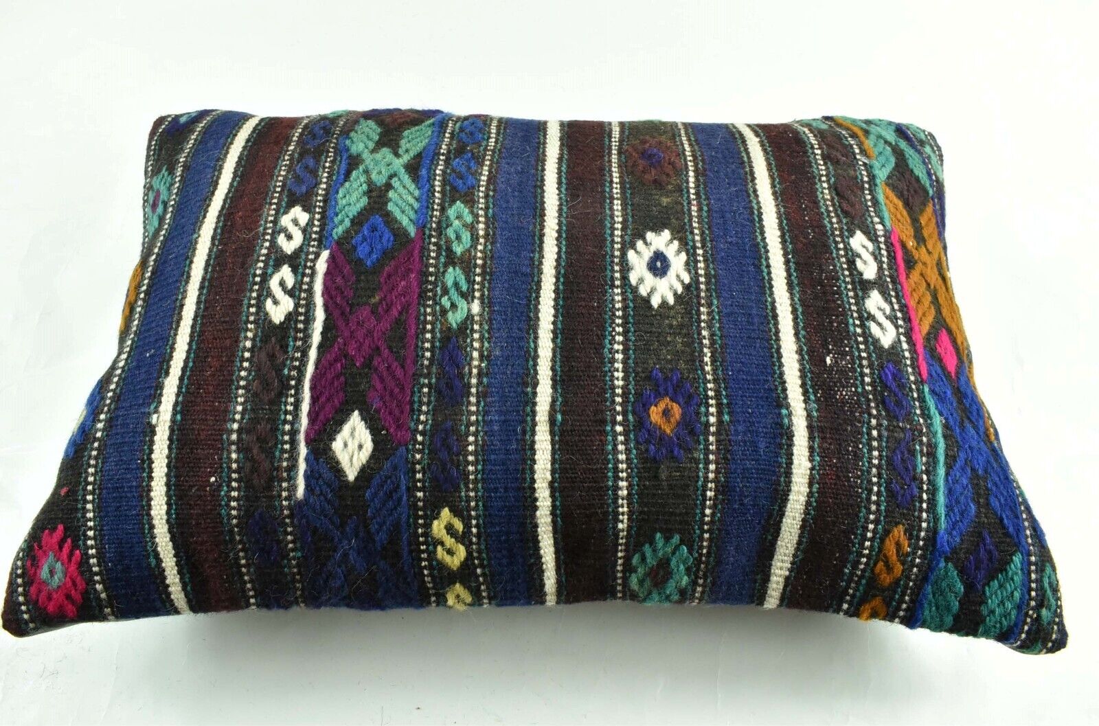 Kilim Pillow Cover 16x24 Tribal Vintage Turkish Carpet Lumbar Pillow Cover 3115