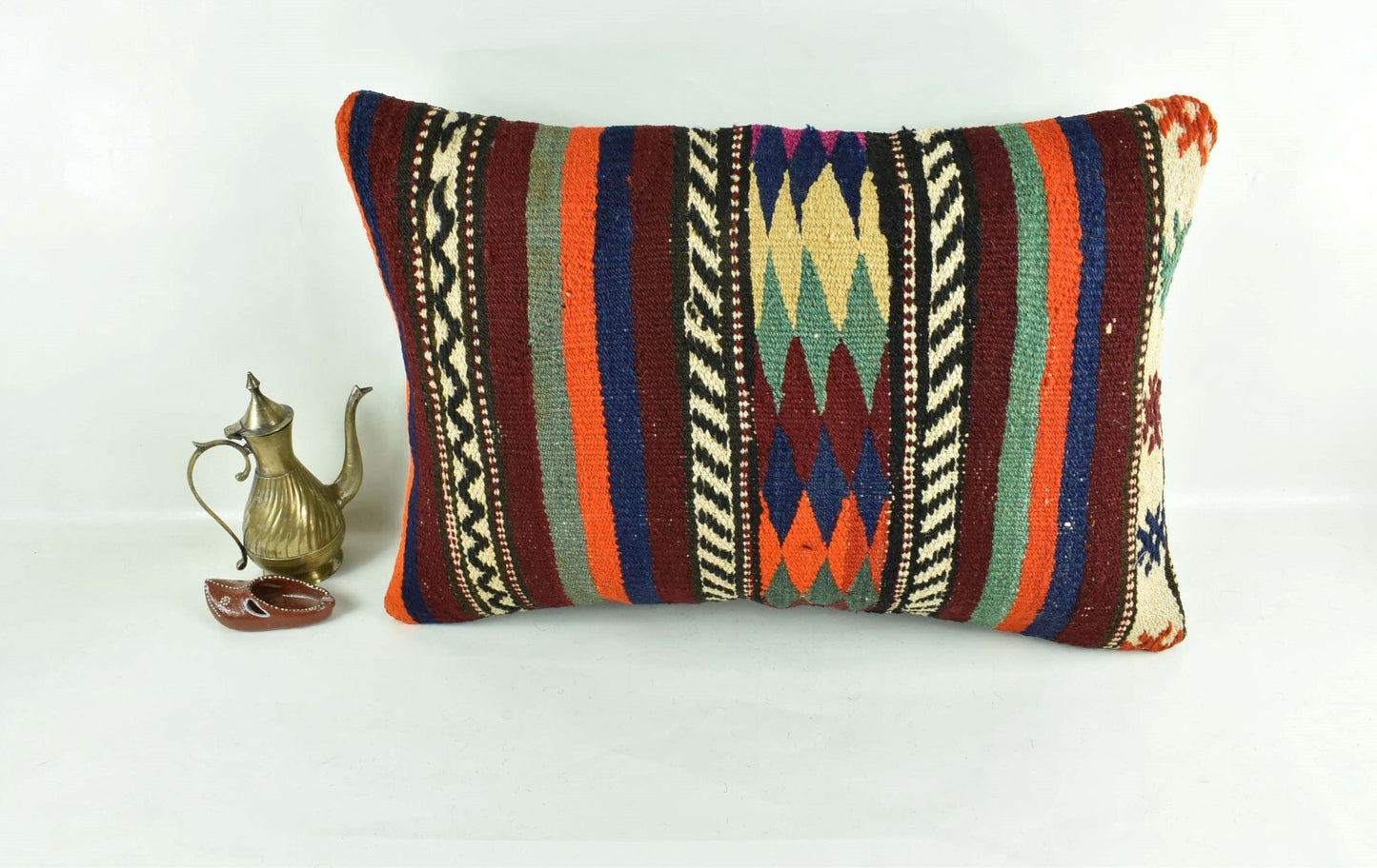 Kilim Pillow Cover 16x24 Tribal Vintage Turkish Carpet Lumbar Pillow Cover 3123