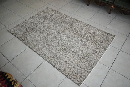 Faded Oushak Rug 5.8x3.8 ft Anatolian Rug Turkish Carpet Boho Floor Rug U06