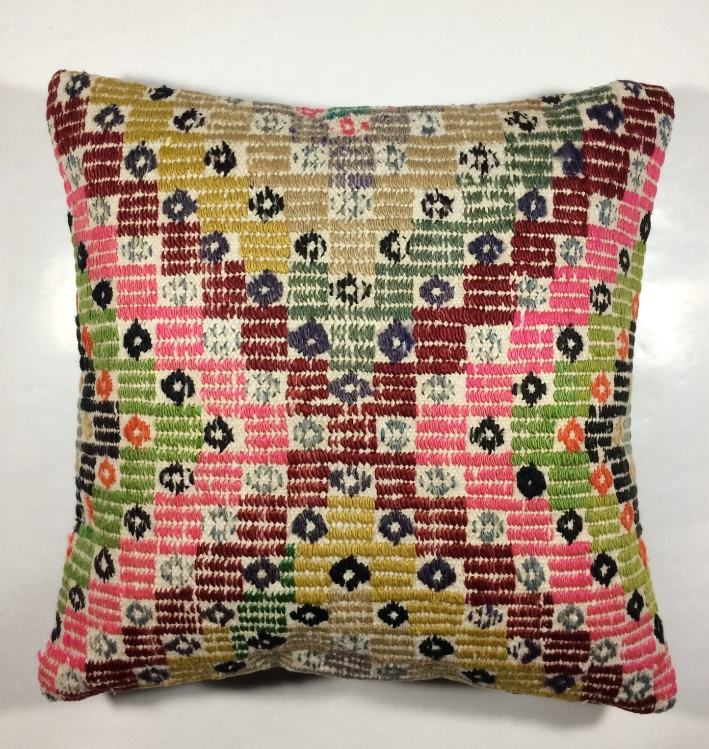 18"x18" Kilim Pillow Cover  Handmade Turkish Vintage Cushion Tribal Lumbar 681