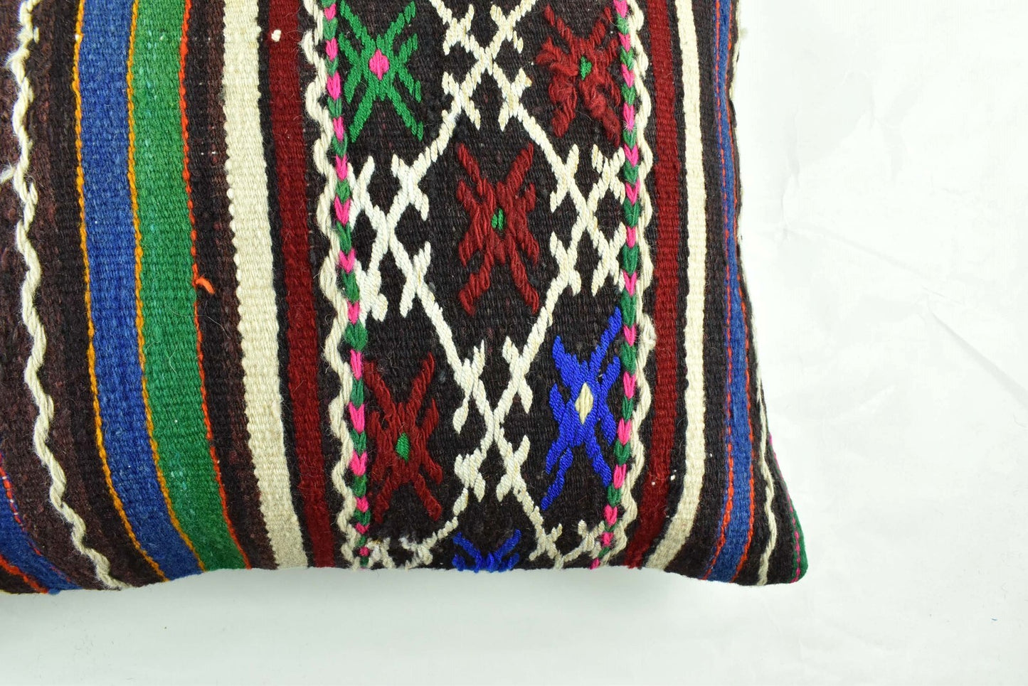 Kilim Pillow Cover 16x24 Tribal Vintage Turkish Carpet Lumbar Pillow Cover 3103