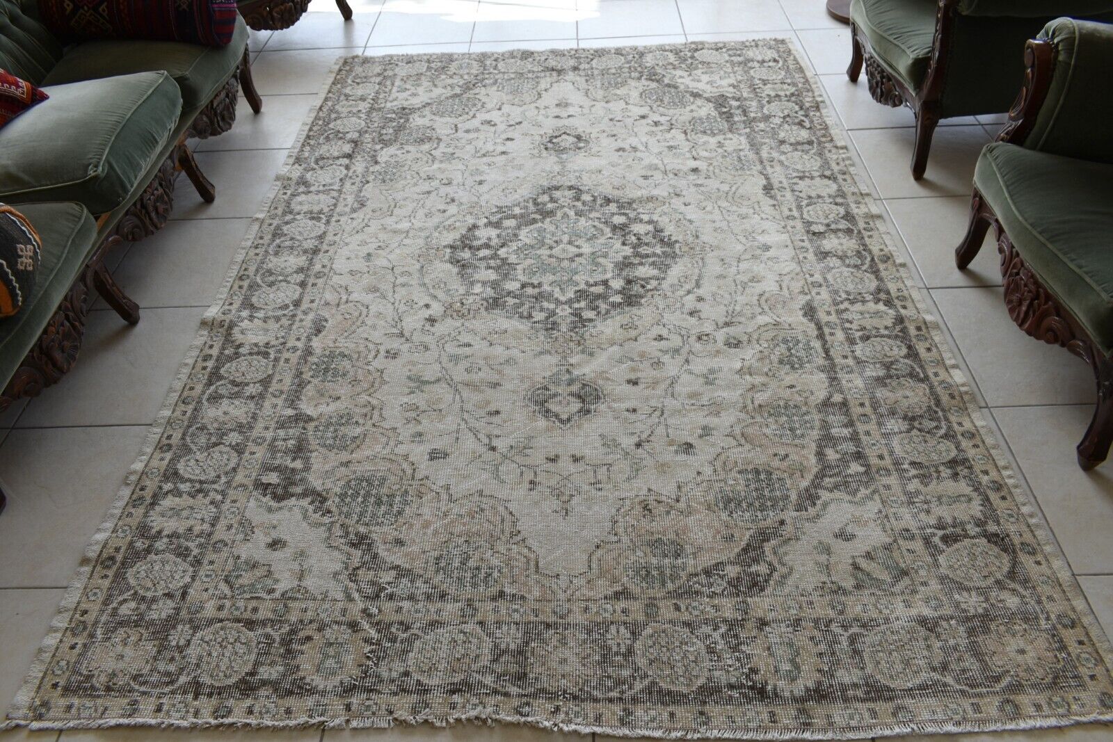 Faded Oushak Rug 8.8x6.1 ft Anatolian Rug Turkish Carpet Boho Floor Rug U24