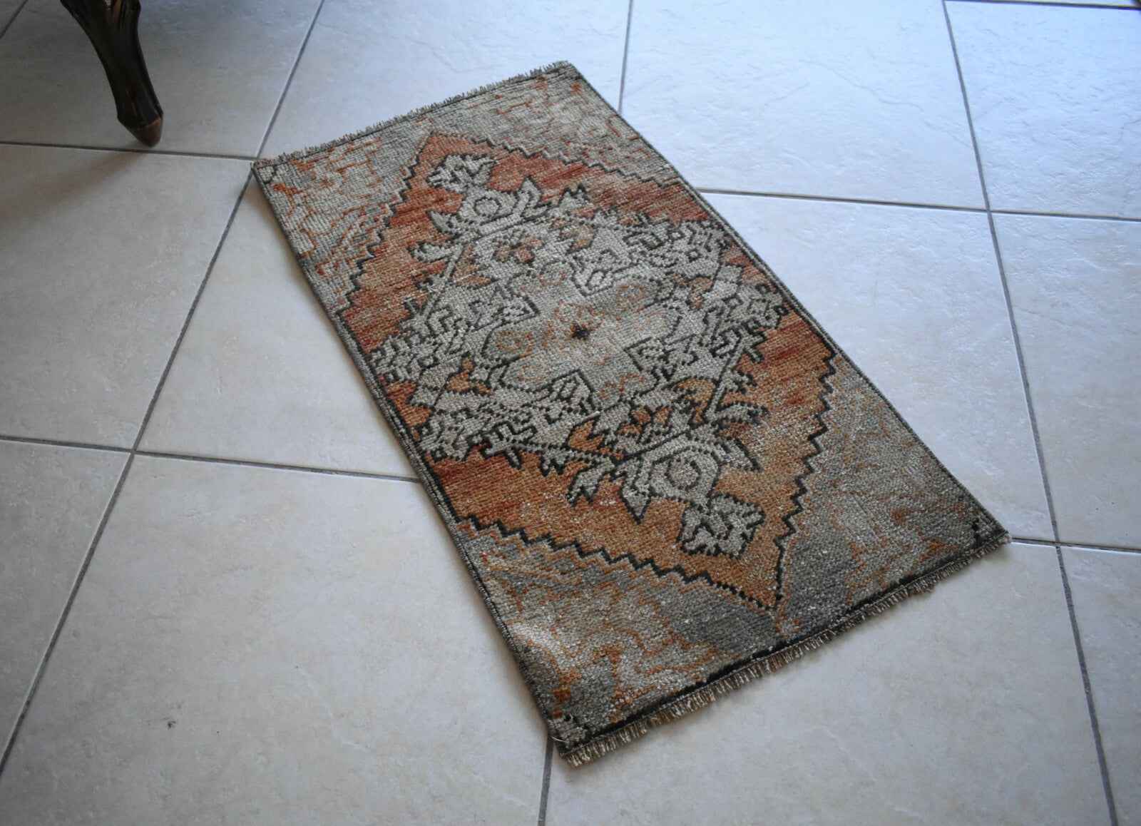 2.6x1.4 ft Small Turkish Runner Vintage Oushak Rug Anatolian Rug Faded Rug Y01