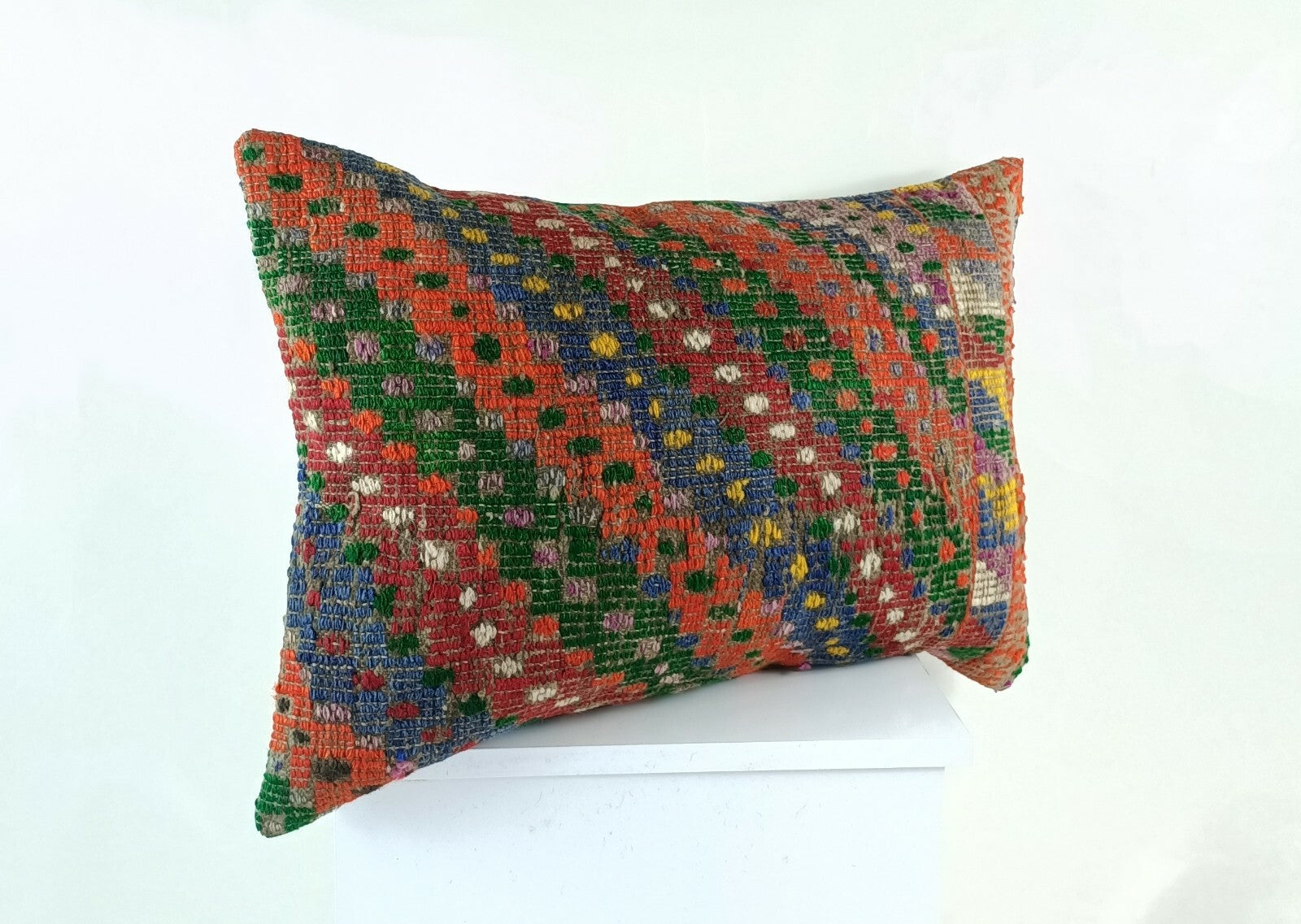 Kilim Cushion Cover 16x24 Throw Pillow Cover Decorative Handmade Lumbar E1263