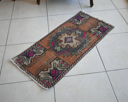 Turkish Runner 3.2x1.4 ft Runner Vintage Oushak Runner Small Faded Runner Y13