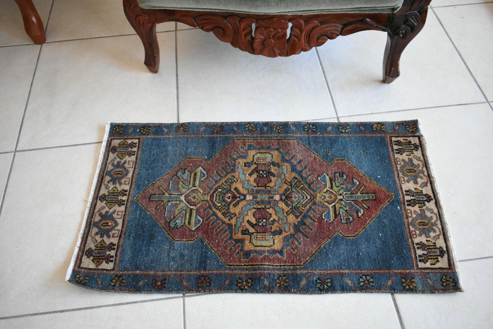 Anatolian Runner 2.6x1.4 ft Vintage Turkish Runner Oushak Runner Rug Y16