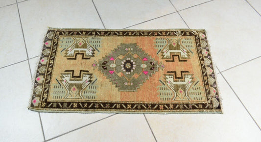 Anatolian Runner 2.8x1.5 ft Vintage Turkish Runner Oushak Runner Rug Y39