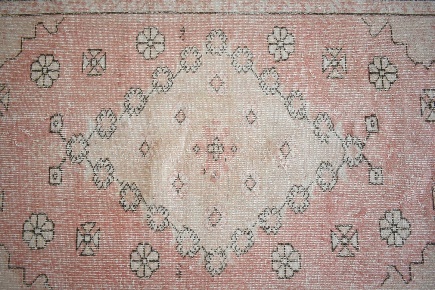 Faded Oushak Rug 8.1x4.5 ft Anatolian Rug Turkish Carpet Boho Floor Rug U08